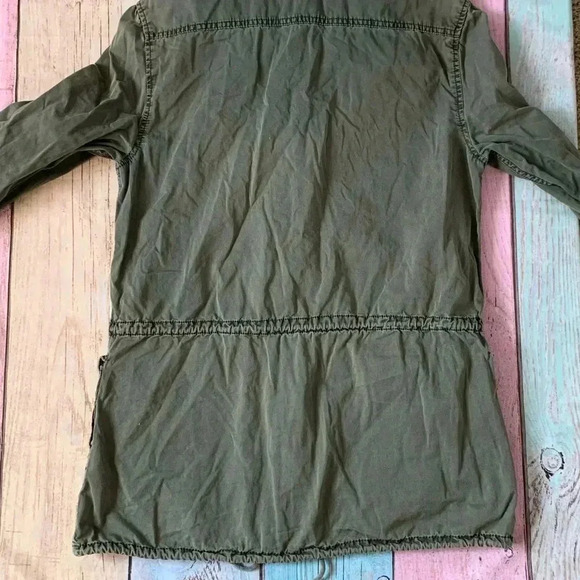Army green buffalo hooded jacket - Picture 6 of 6